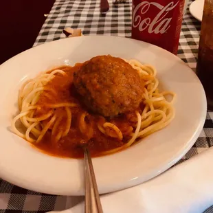 Spaghetti and Meatballs