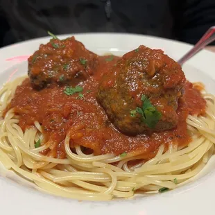 Spaghetti with meatballs