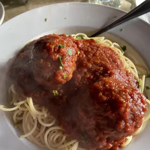 very bitter sauce, bland meatballs, yuck!