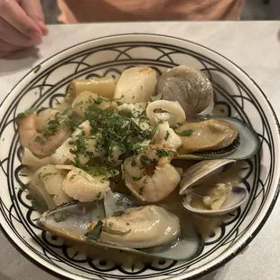 Seafood pasta in white sauce, i am not doing the pants justice but it was delicious