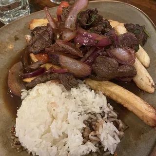 Lomo Saltado Dinner