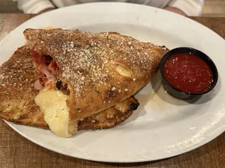 Russo’s New York Pizzeria And Italian Kitchen