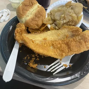 Catfish and fried potatoes. Potatoes left a bit to be desired though.