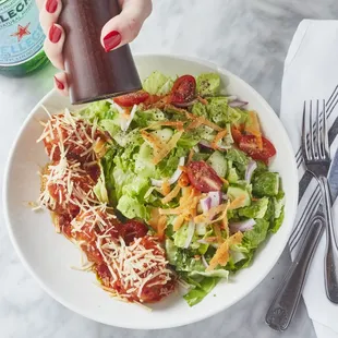 Nonna&apos;s Meatball Salad