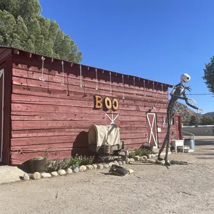 Barn with fun Halloween decorations