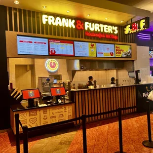Frank & Furter’s Handcrafted Hot Dogs