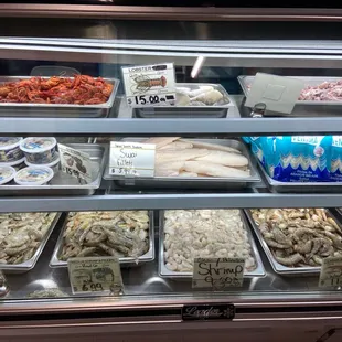 a variety of seafoods