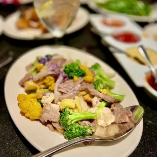 Cauliflower with Beef