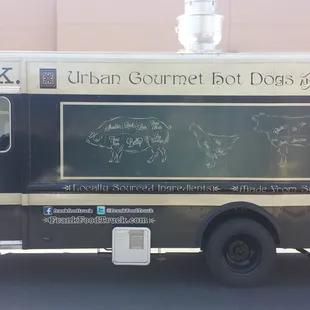 What a cool concept / design / brand... and they had Beach Boys greatest hits playing!