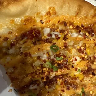 Chipotle chicken pizza