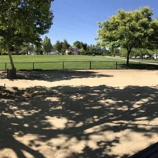Horse shoe pits