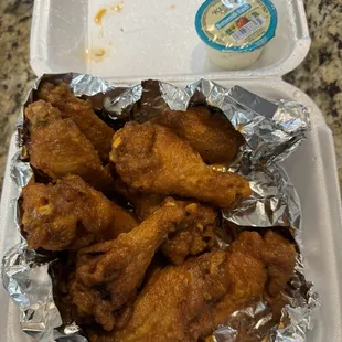 Medium Wings