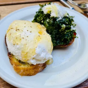 Ricotta + Kale Crostinis