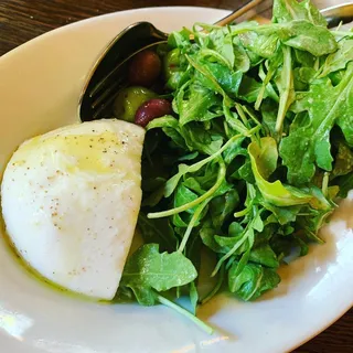 Bufala Mozzarella and Arugula Salad
