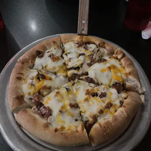 Frankie's Chipotle BBQ Chicken 10" deep dish pan pizza (sub hickory BBQ sauce)