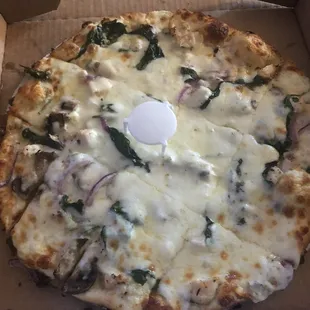 Chicken Alfredo Pizza