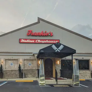pizza, outside