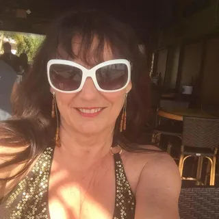 Sherrie B.