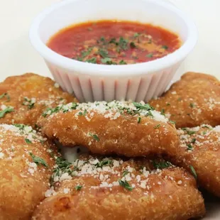 Fresh mac &amp; cheese bites.
