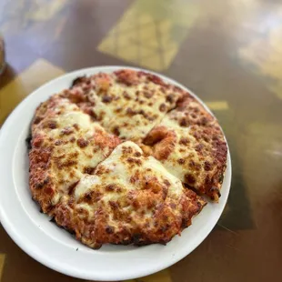 Personal pizza cheese pizza