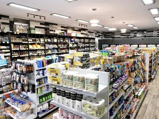 Golden Baer Food Center and Spirits