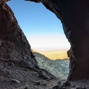 Aztec Cave Trail | Instagram: @telephonesmoothie
