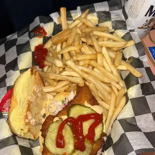 Chicken Sandwich with Fries