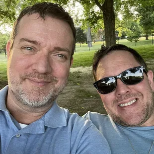 Les R. &amp; Chris H.