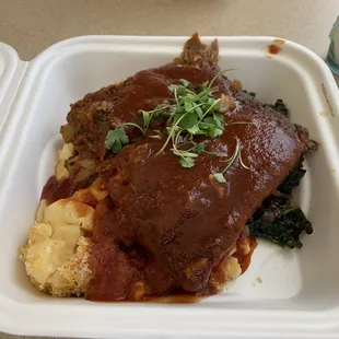 BBQ ribs, Mac n cheese, Kale