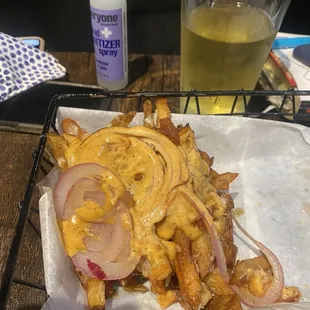 Fries with special sauce