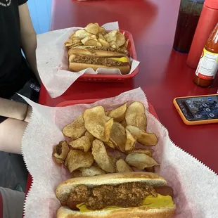 Hot dogs with hot chips