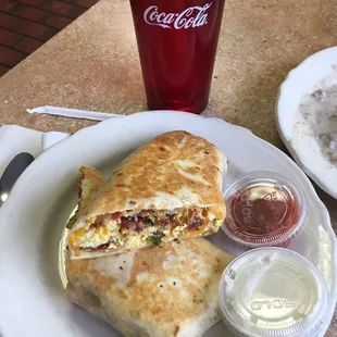 Breakfast!!!! Mmmmmm mmmmm good!