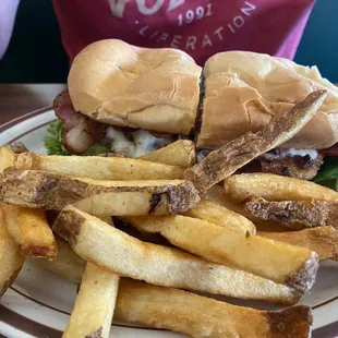 Bacon chicken sandwich. So good!