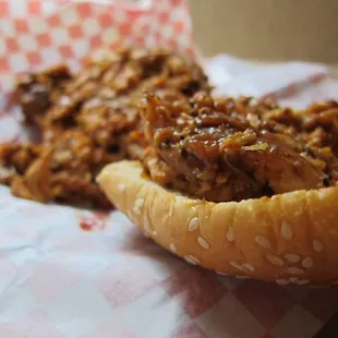 Hickory Smoked Sandwich BBQ Pulled Chicken 1/2 lb.