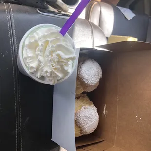 Milkshake and cream puffs