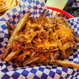 Bacon cheese fries