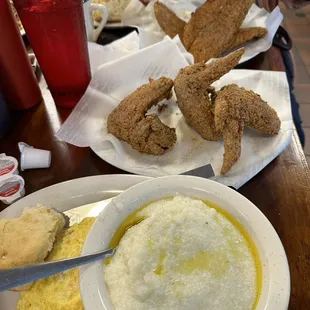 Grits, eggs and wings