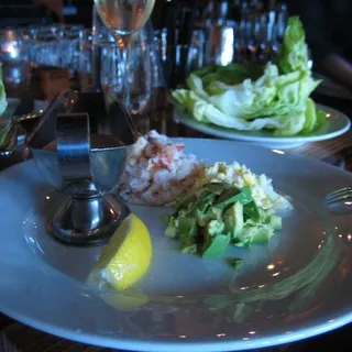 Dungeness Crab Louie Lettuce Cup