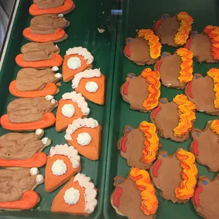 Thanksgiving themed cookies