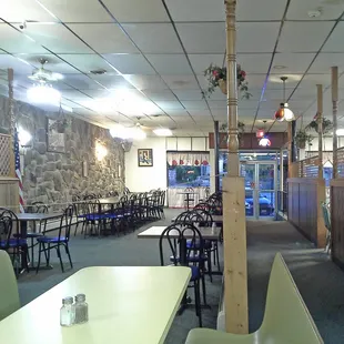 the interior of a restaurant