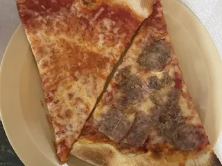 Arturo's Pizzeria & Restaurant