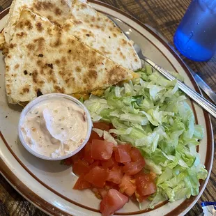 Chicken quesadilla plate