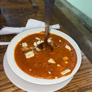Mmm! Their tomato-basil soup is nice &amp; thick!