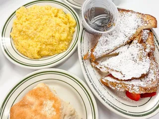 Louie's Cafe