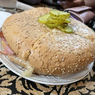 Mufaletta (6/10); not even proportions of bread to meat, was dry because of too much bread.
