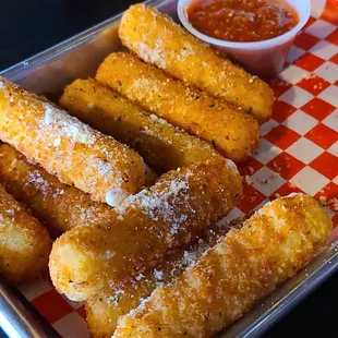 Mozzarella cheese sticks