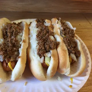 Yummy yummy franks dogs are amazing.