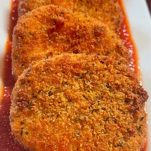 Fried Fresh Breaded Mozzarella Over Marinara