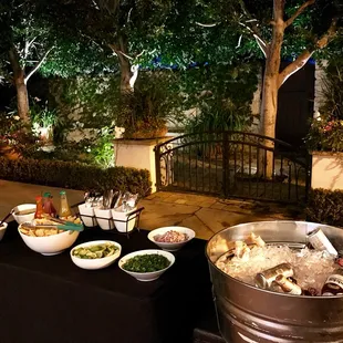 Catering in Lido Island