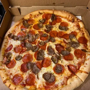 pepperoni and sausage pizza